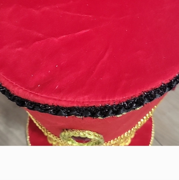Red Velvet Jeweled Soldier Hat Christmas Tree TopperGold Chain - Picture 2 of 6